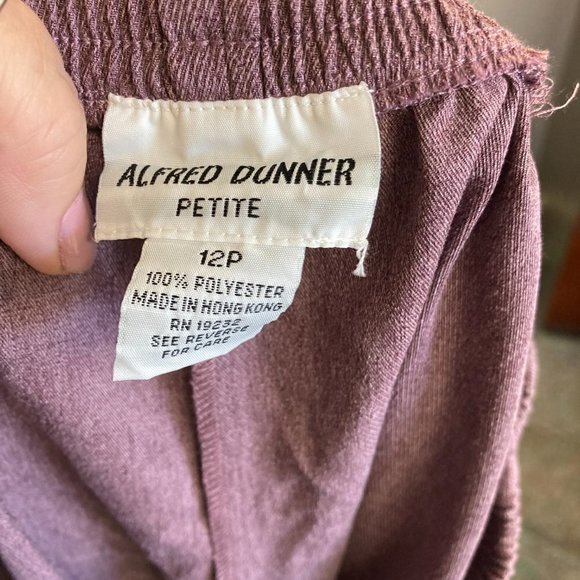 Alfred Dunner mauve pants sz 12 petite - Picture 2 of 2